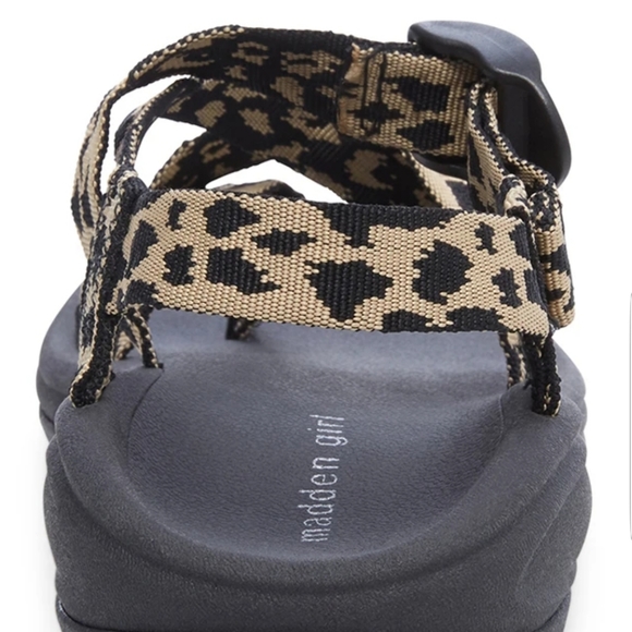 Madden Girl  * Sun * Leopard.  New with Box - Picture 3 of 4